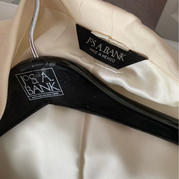 White wool dinner jacket and complete tux set up - Picture 5 of 14